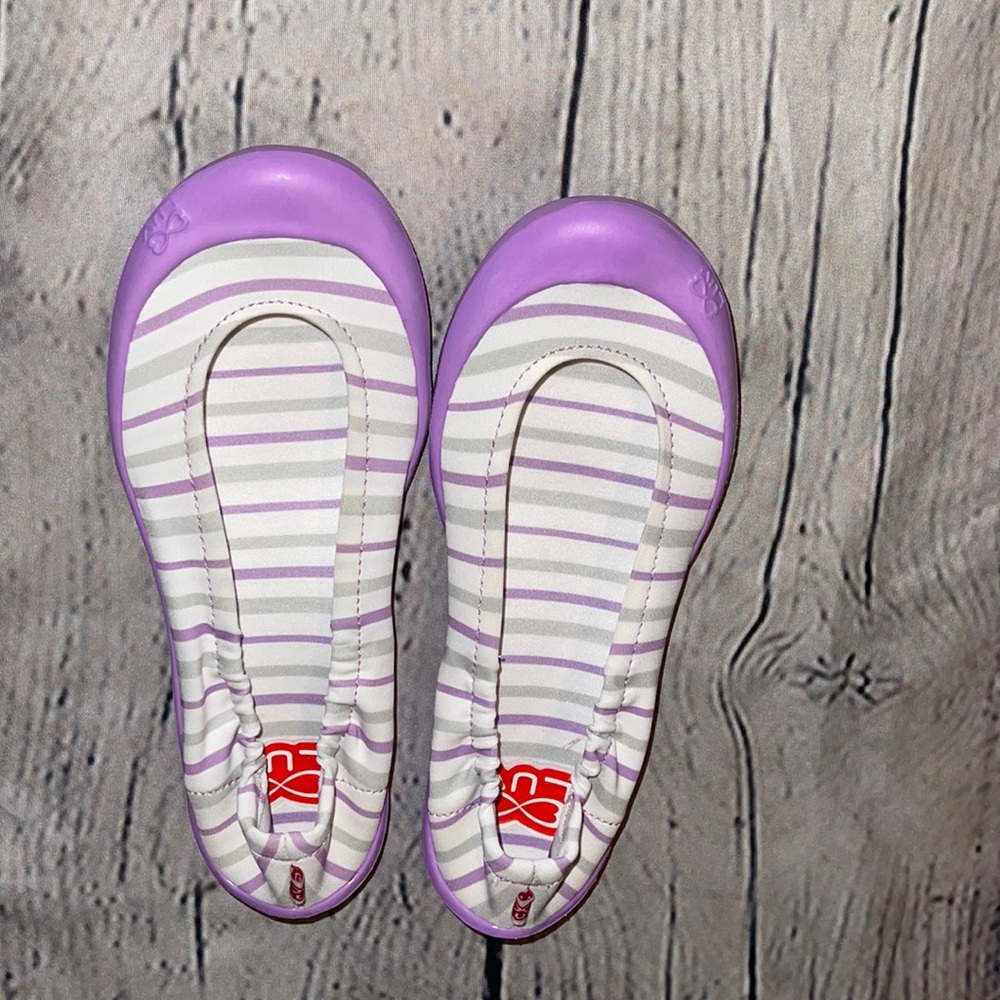 Luv Footwear Dream Flat Lavender Peace Stripe Youth Size 2